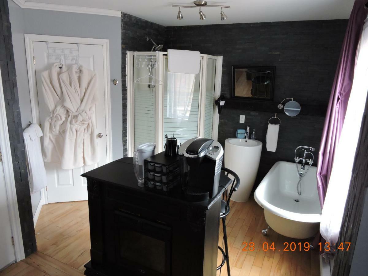 Bed & Breakfast Passion Et Tendresse Shefford